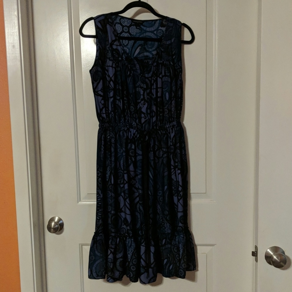 Sleeveless dress
